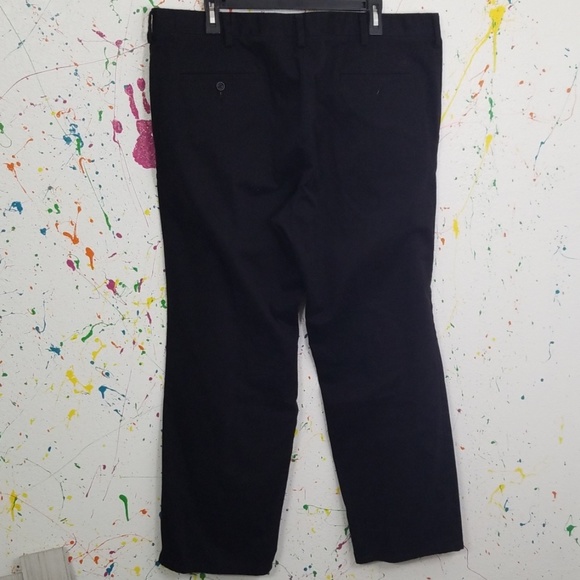 Men's Dockers 40 x 30 straight fit - Picture 2 of 5